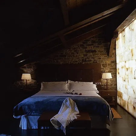 Siete Reyes 2* Aínsa