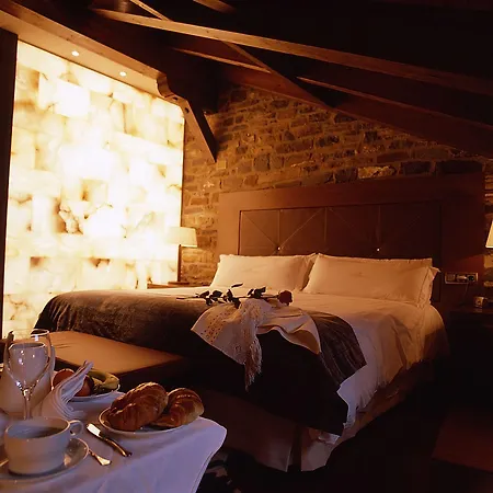 فندق Siete Reyes 2*