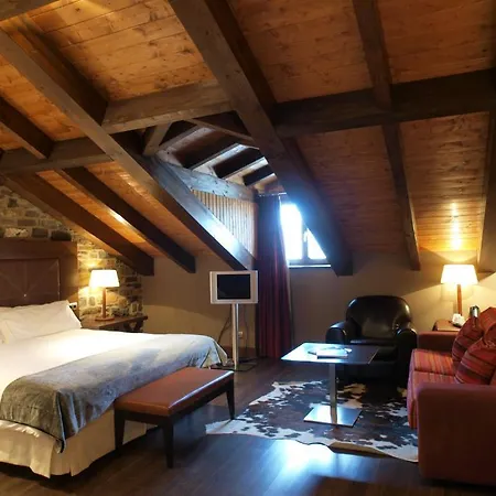 فندق Siete Reyes Aínsa