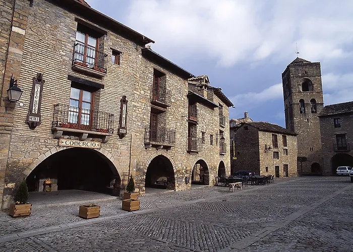 Hotel Siete Reyes Aínsa