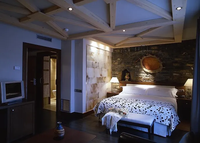 Siete Reyes Hotel Aínsa